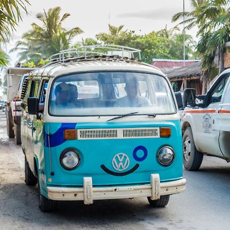 Oostel Smart Hostel - Tulum Playa Exterior photo
