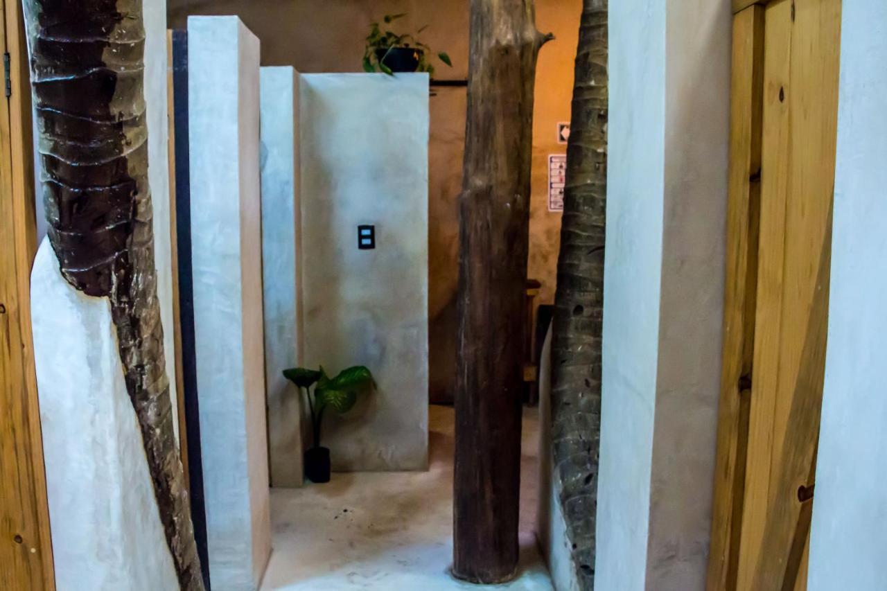 Oostel Smart Hostel - Tulum Playa Exterior photo