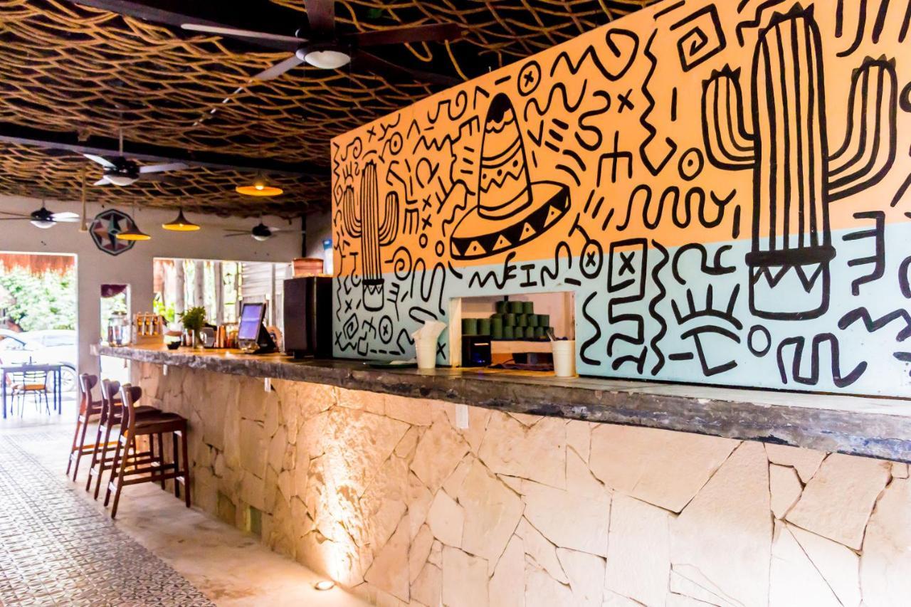 Oostel Smart Hostel - Tulum Playa Exterior photo