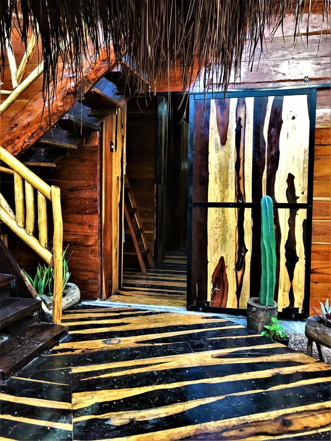 Oostel Smart Hostel - Tulum Playa Exterior photo